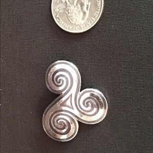 Celtic triskelion swirl pin silver